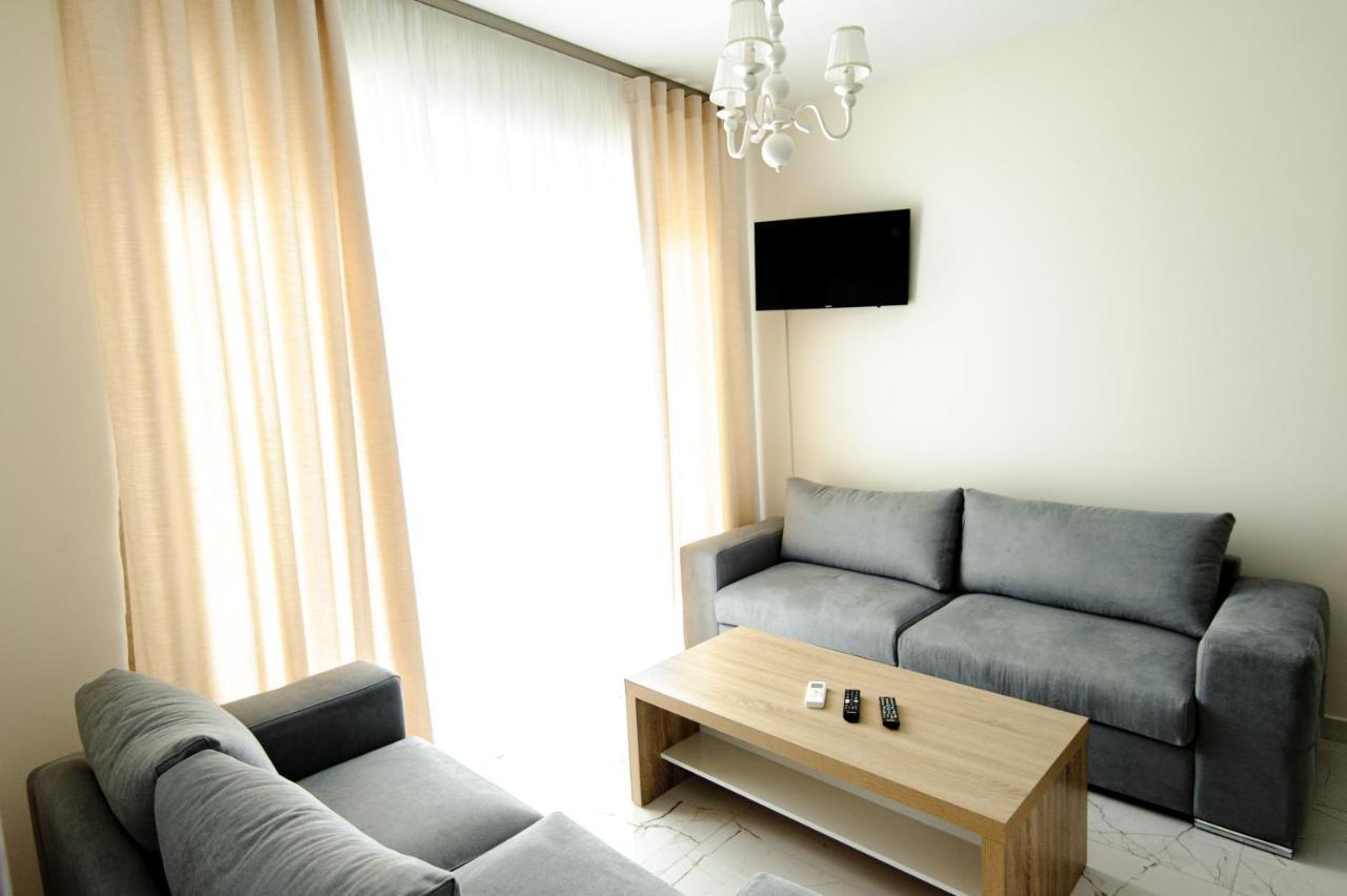 Nika Apartment 2 Ханиоти Екстериор снимка